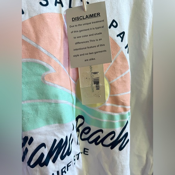 Ocean Drive Miami Beach Long Sleeve Graphic Crop Top NWT - Picture 3 of 3